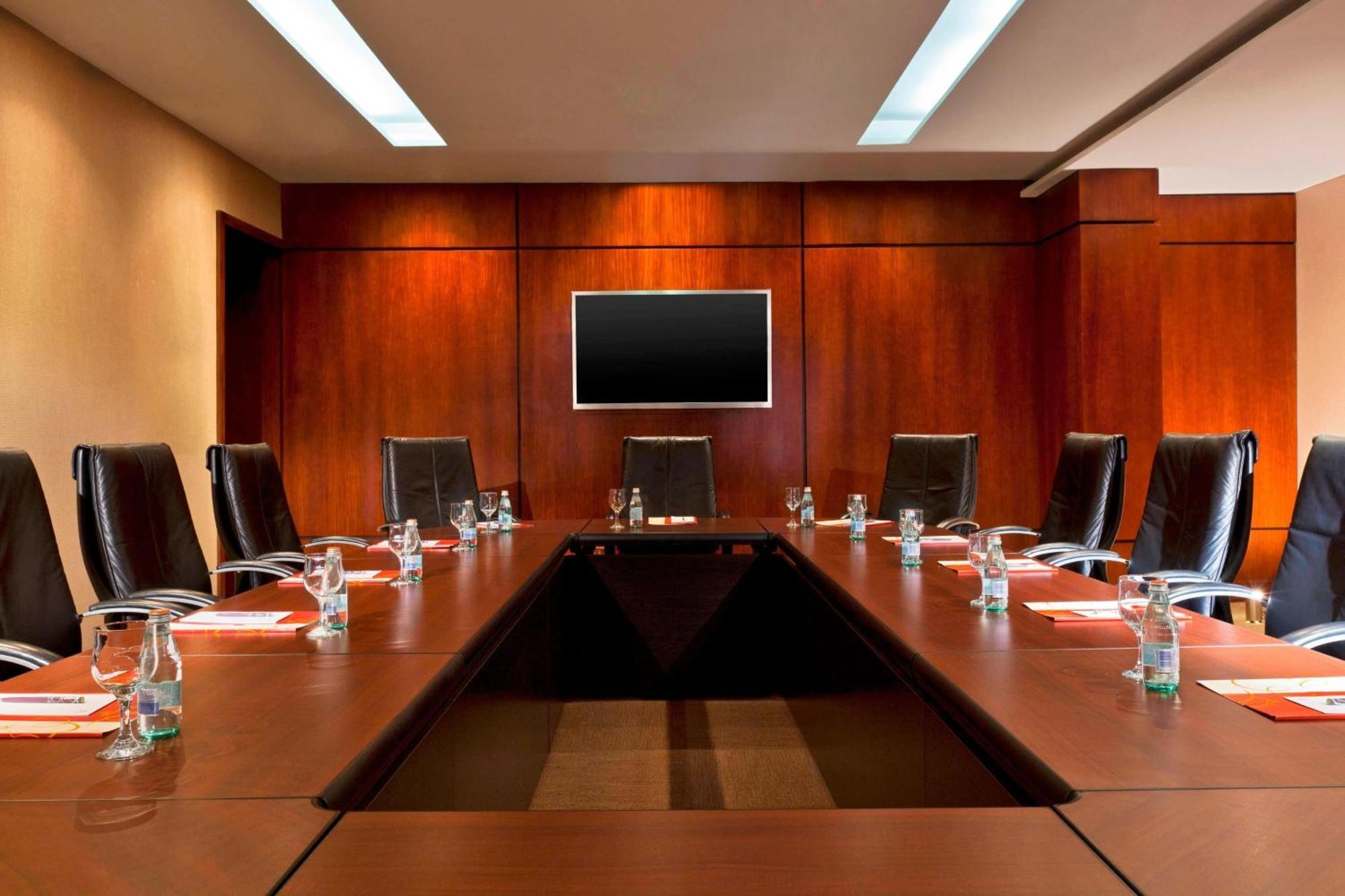 Sheraton Grand Panama Exterior foto A boardroom