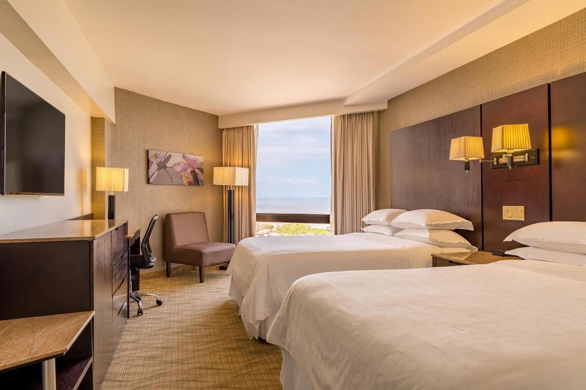 Sheraton Grand Panama Exterior foto Deluxe room