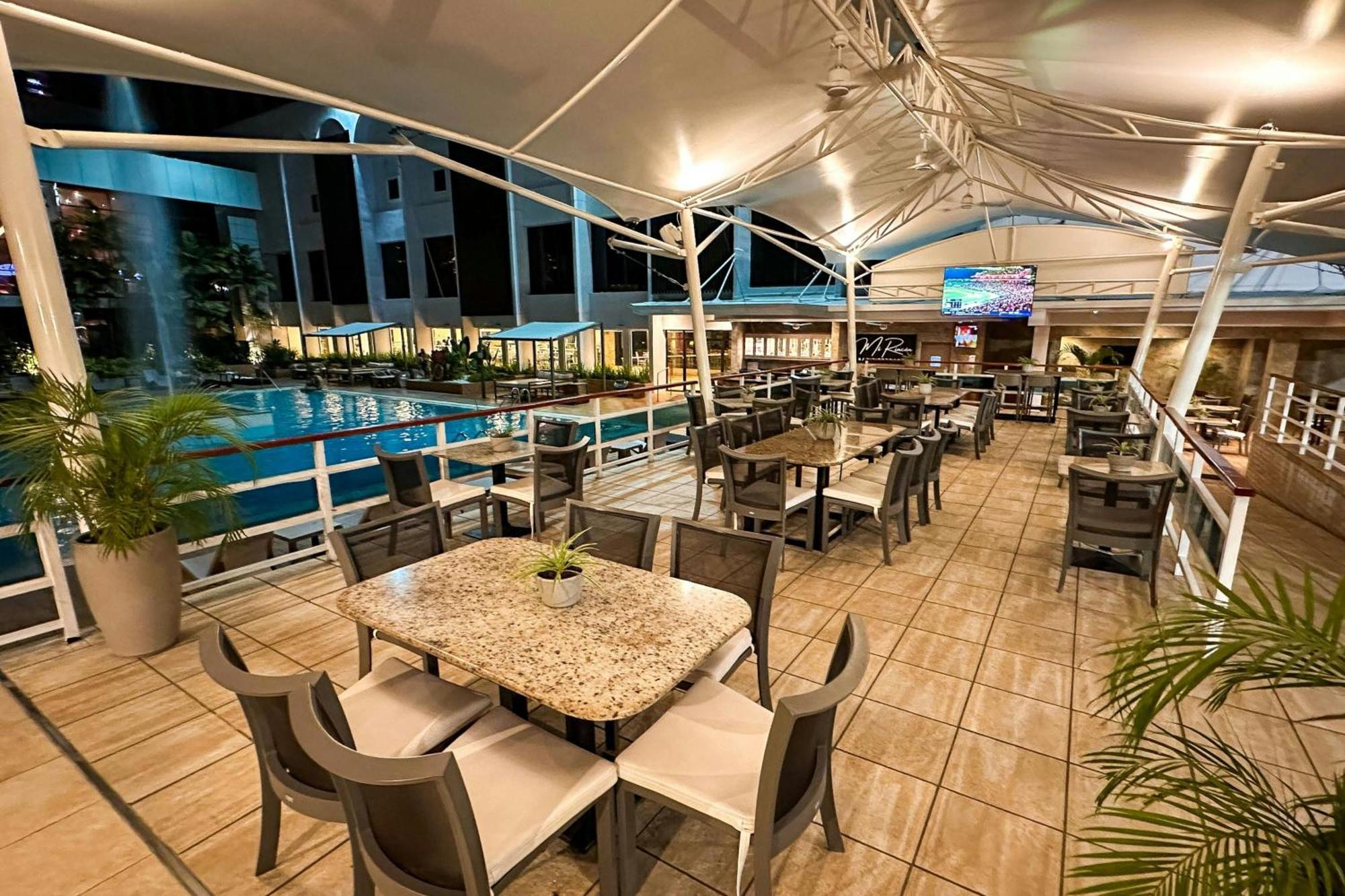 Sheraton Grand Panama Exterior foto
